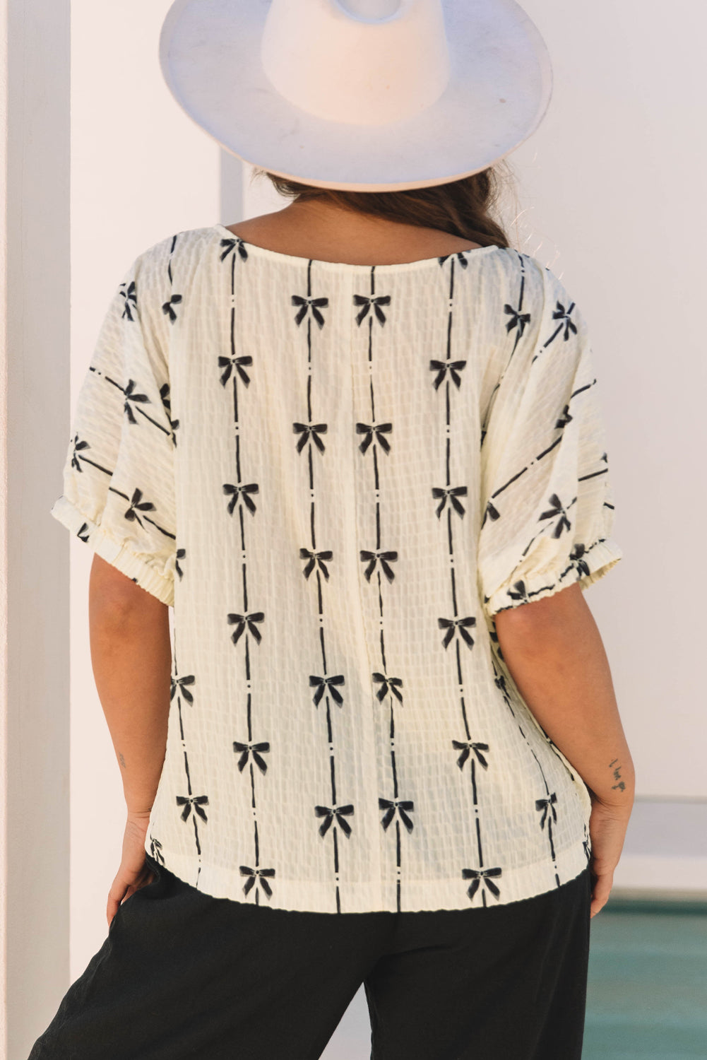 Beige Bow Print Puff Short Sleeve Top